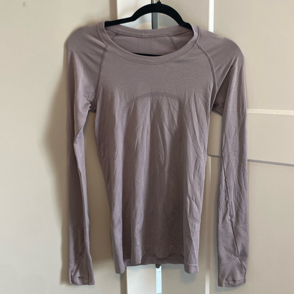 Lululemon Swiftly Tech